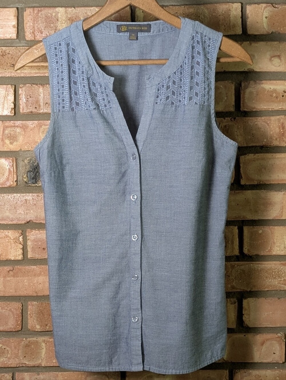 Outback Red Sleeveless Blue Button Down Top